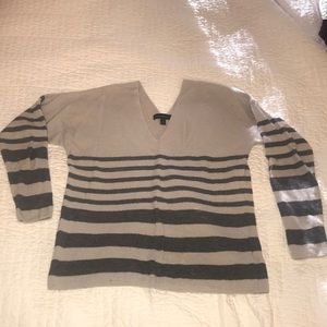 Grey striped sweater (24% merino wool)